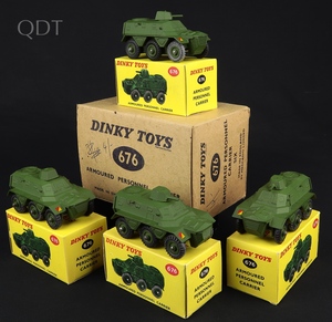 Trade carton 676 armoured personnel carrier ll333 front