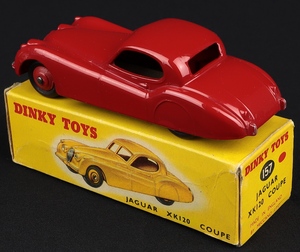 Dinky toys 157 jaguar xk120 coupe ll357 back