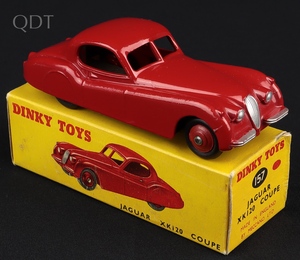 Dinky toys 157 jaguar xk120 coupe ll357 front
