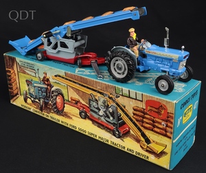 Corgi toys gift set 47 working conveyor ll365 front