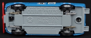 Corgi toys 302 hillman hunter kagaroo ll373 base