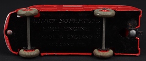Dinky supertoys 955 fire engine extending ladder ll378 base