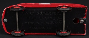 Dinky supertoys 955 commer fire engine ll379 base