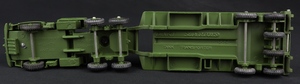 Dinky supertoys gift set 698 tank transporter with tank ll438 base