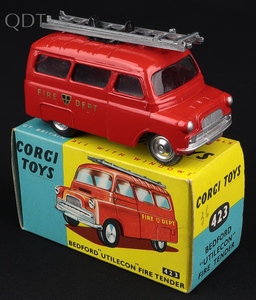 Corgi toys 263 bedford utilecon fire tender ll513 front