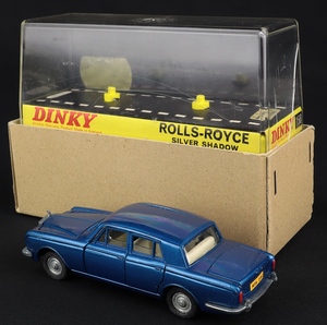Dinky toys 158 rolls royce silver shadow ll572 back