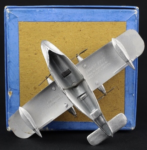 Dinky toys 60h 1 singapore flying boat ll607 base