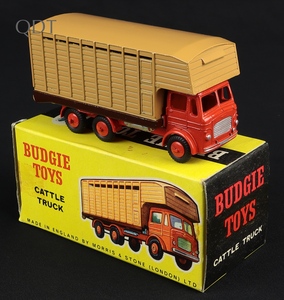 Budgie toys cattle truck ll716 front