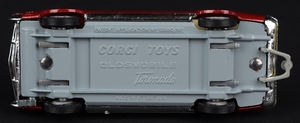 Corgi toys 276 oldsmobile toronado ll735 base
