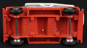 Dinky toys 350 tiny's mini moke ll757 base