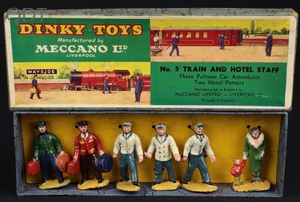 Dinky toys no.1 station staff ll839 front