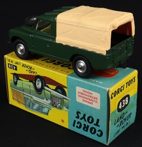 Corgi toys 438 landrover ll877 back