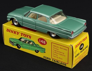 Dinky toys 148 ford fairlane ll901 back