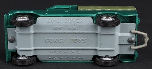 Corgi toys 438 landrover ll906 base