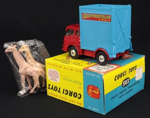 Corgi toys 503 circus giraffe transporter ll938 back