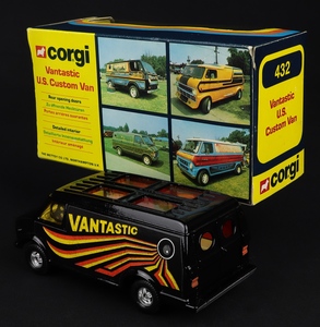 Corgi toys 432 vantastic u.s. custom van ll940 back