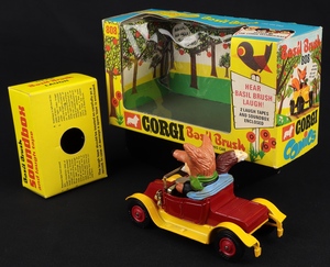 Corgi  toys 808 basil brush car ll951 back
