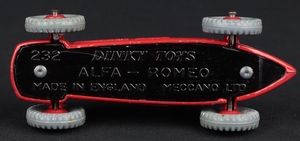 Dinky toys 232 alfa romeo racing car ll991 base