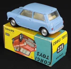 Corgi toys 225 austin seven mm168 back
